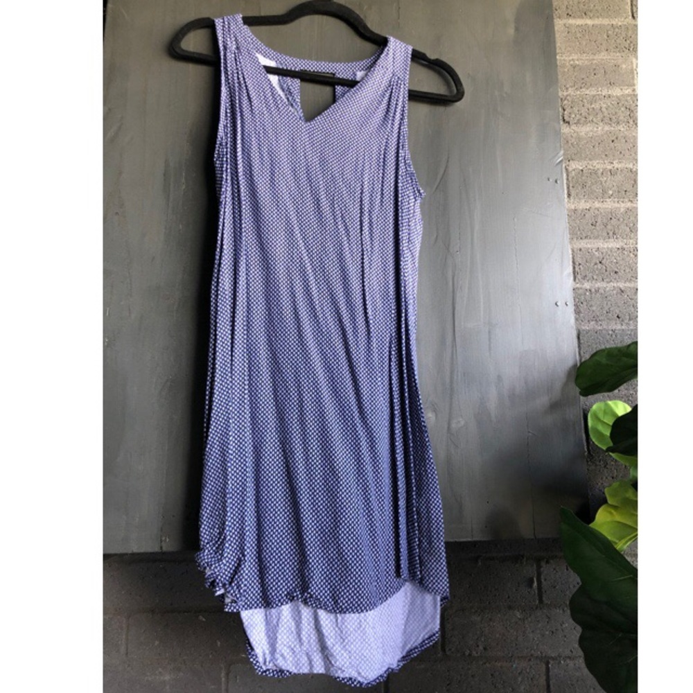 Blue and white pattern dress
